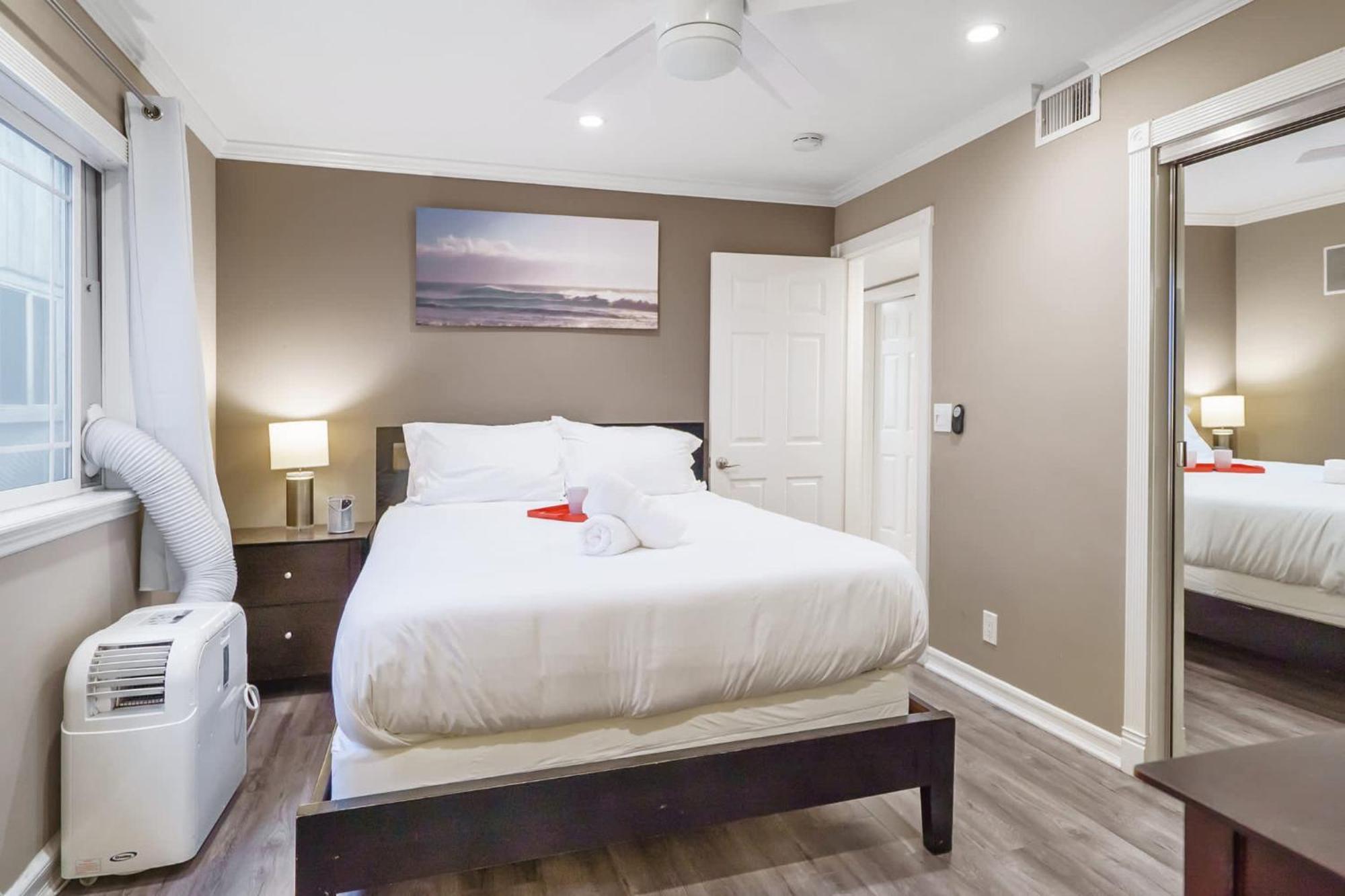 ニューポート・ビーチ Awesome 3Br 1 Block To Ocean Fast Wifi C1ヴィラ エクステリア 写真