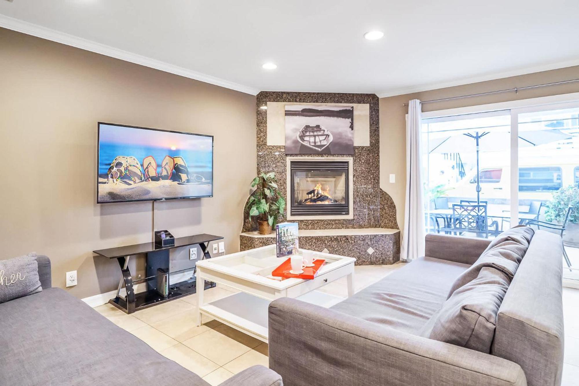 ニューポート・ビーチ Awesome 3Br 1 Block To Ocean Fast Wifi C1ヴィラ エクステリア 写真