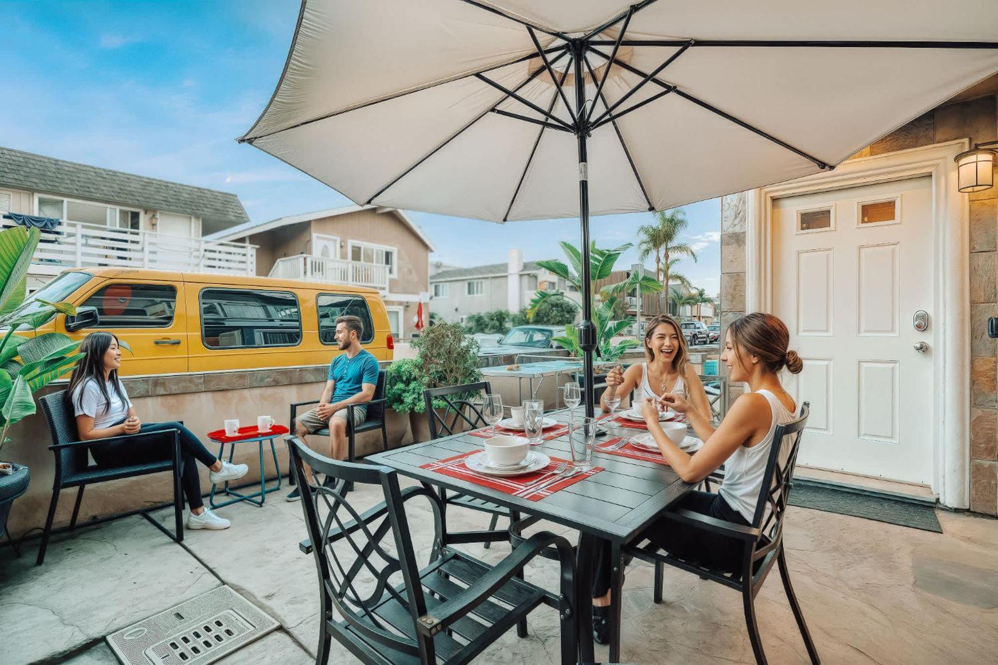 ニューポート・ビーチ Awesome 3Br 1 Block To Ocean Fast Wifi C1ヴィラ エクステリア 写真